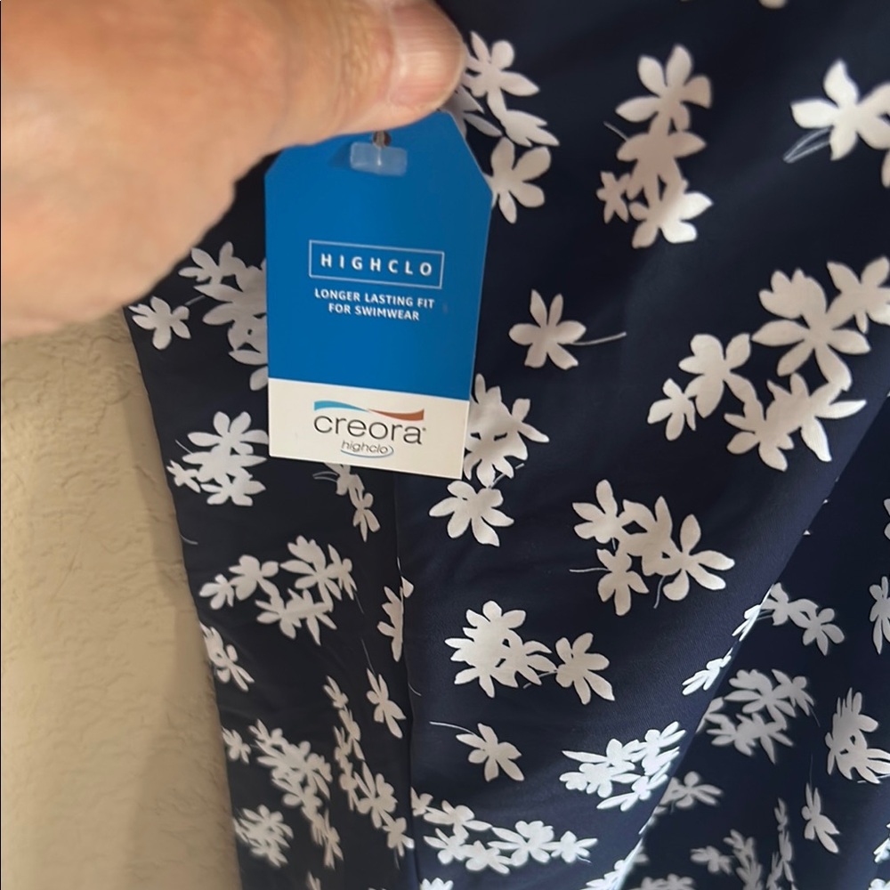 NWT Lands End swim dress - Picture 4 of 8